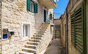 Guest House Babina - Apartments King & Queen